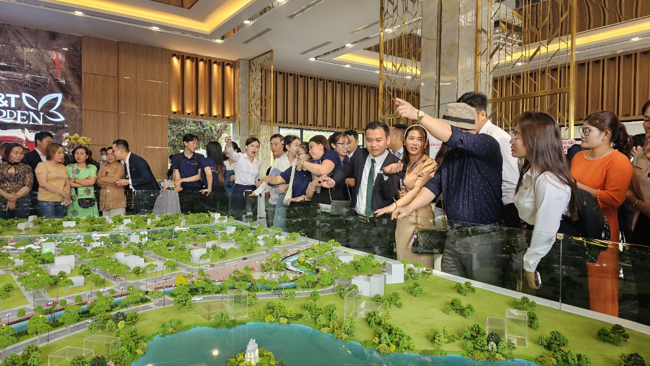 Khai trương Nhà Điều hành và Căn hộ mẫu dự án A&T Sky Garden